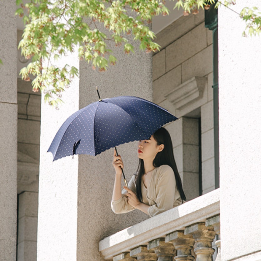 because Long Umbrella 장우산